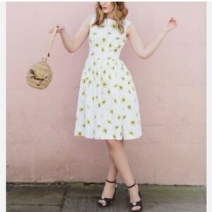 Vintage Kate Spade Daisy Dot “Lyric” Cotton Dress 60s Retro Hepburn style